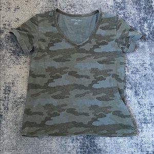 American Eagle Camo T-Shirt
